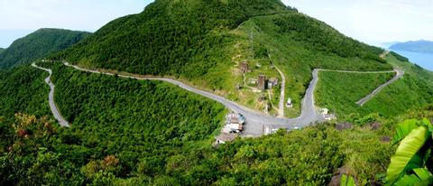 Hue to Hoi An scenic drive Vietnam